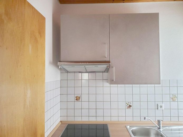 Sehr schöne, helle 1 Zi-Whg in Tübingen mit EBK und  Autoabstellplatz – Foto 7