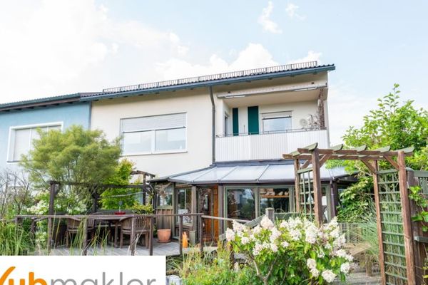 190 qm Wohnfläche, zwei Wohnbereiche & Naturpool – großzügiges Zuhause in Marktredwitz