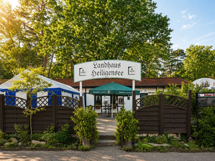 5,6 % Rendite – Gewerberiegel mit 11 ha Wald in Reinickendorf – Gewerbe 1