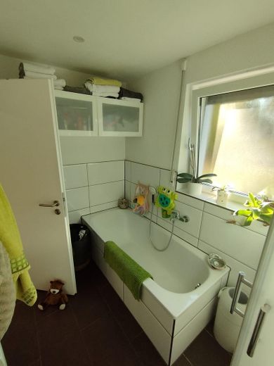 Privatverkauf (ohne Provision): 3-Zimmerwohnung mit eigenem Garten – Foto 9