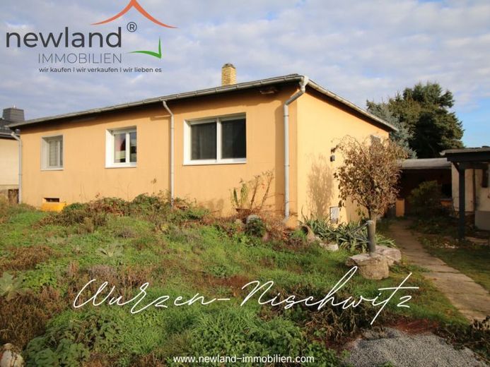 Raum- & Gartenwunder - Bungalow mit Einliegerwohnung in Nischwitz nähe Wurzen! – Foto 1