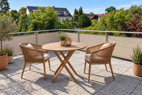 Freising: 2 Zimmer Wohnung mit großer Terrasse & Garage