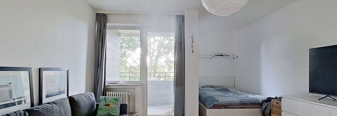 Modern studio apartment with BALCONY and KITCHENETTE – Ansicht I: Wohn- und Schlafbe…