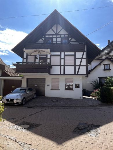 Vielseitiges ZFH mit Charme und besten Lagen – Einzug oder Investition in der Kleinstadtidylle – Ansicht II