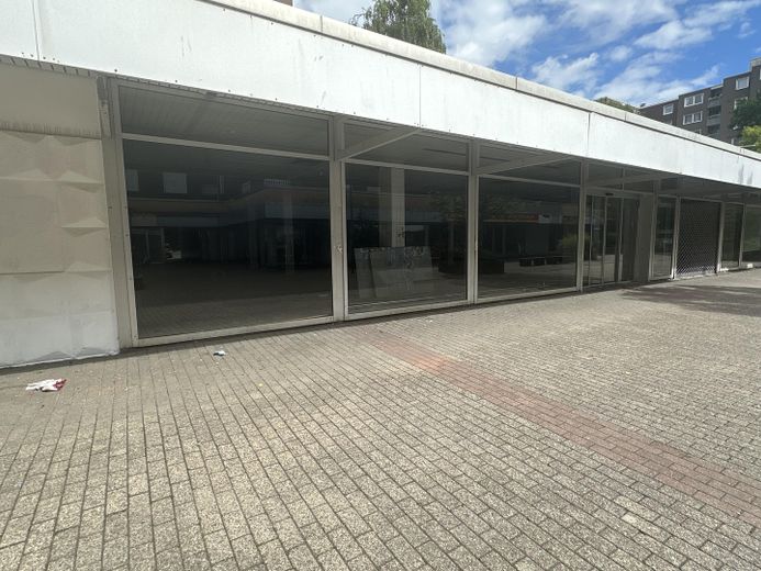 Ladenlokal Einzelhandel Halle Lager Praxis Gewerbe Gastro Sporthalle Freizeit zu vermieten – Foto 4