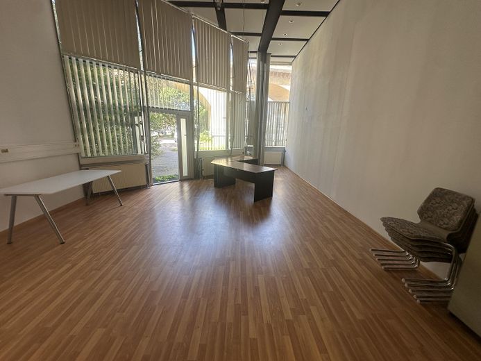 Büro + Werkstatt/Lager: 86 m² mit eigenem Eingang & 2 PKW Stellplätzen – Foto 4