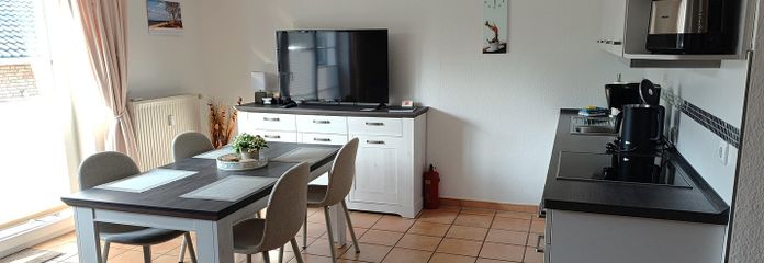 बंदरगाह के नज़ारे वाला पूरी तरह तैयार अवकाश अपार्टमेंट - Lauterbach/Rügen