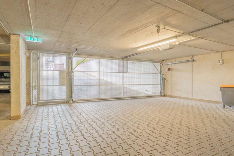 Kapitalanlage! Komfortable 2,5-Zimmer-Wohnung mit Balkon und TG-Stellplatz – Zufahrt TG