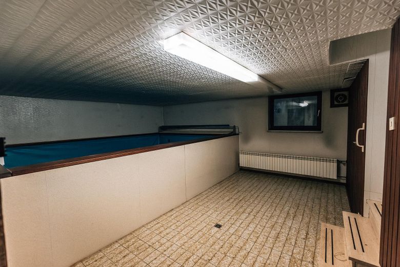 Traumhaftes Gartengrundstück 507qm Nähe Isarhochufer in Pullach mit großem Potential – Poolraum 1