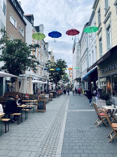 Bonn-Zentrum: 2,5-Zimmer-Wohnung mit Terrasse & Panoramablick, 1A-Lage Fußgängerzone – 1A Lage - Fußgängerzone