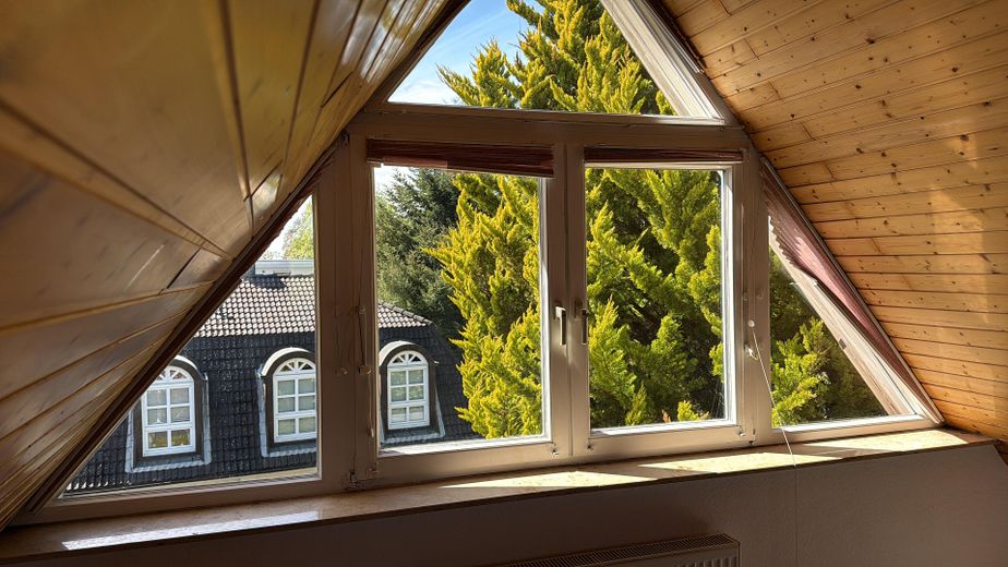 Dachgiebelfenster - Westen