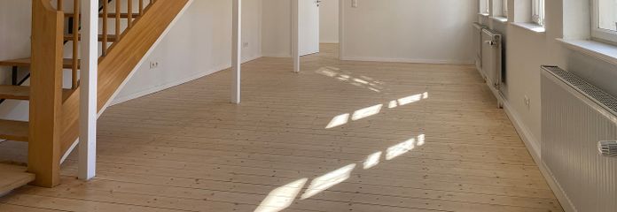 vivir en el centro de Weilheim, piso de 5 habitaciones a estrenar – Eingangsbereich