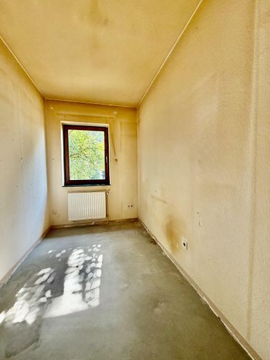 Seltene Gelegenheit in Delmenhorst: 150 m², großer Garten, viel Ausbaupotenzial – provisionsfrei – Abstellraum 