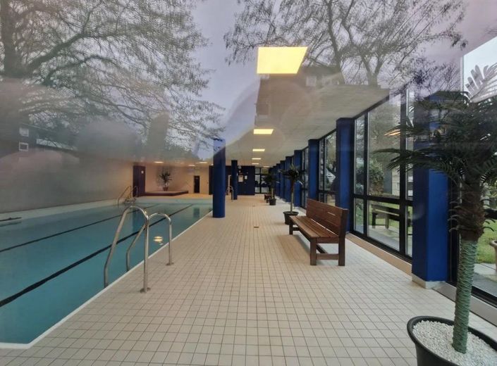 3,5-Zimmer Eigentumswohnung in Wuppertal-Elberfeld mit Ausblick über die Stadt – Schwimmbad in der Anlage