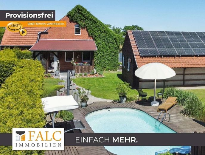 *Riserv.* Casa unifamiliare modernizzata con piscina e dotazioni di alta qualità. – Außenansicht