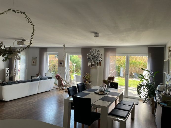 Affascinante casa unifamiliare con bel giardino a Groß Schwülper – Foto 5
