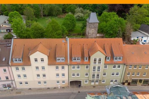 Idyllisch wohnen im Zentrum von Weida! Gemütliche 1 Raum Wohnung mit Dusche.