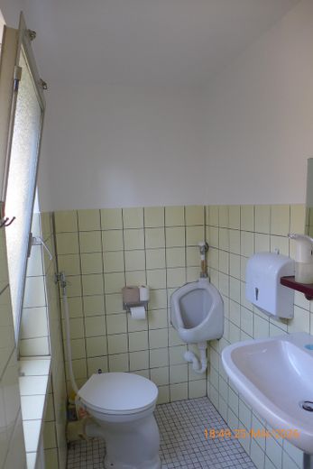 Gewerbeobjekt mit großer Freifläche in Minden – Toilette