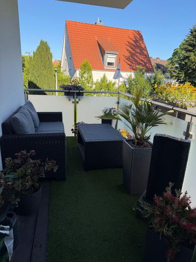 Neubau! Exklusive 3-Zimmer Wohnung mit Balkon! – Balkon