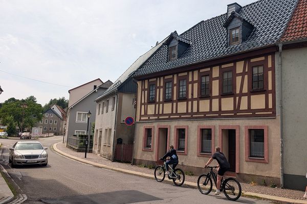 Kauf / Mietkauf o. Tausch - Haus mit Potential, ren. bedürftig