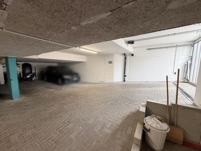 Maisonette mit Weitblick – 2 Balkone, Studio & Tiefgarage am ruhigen Ortsrand (provisionsfrei) – Direkte Ein- und Ausfahrt