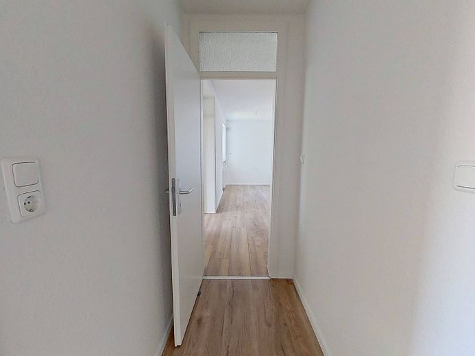 ++ TYLKO Z WBS! Wyremontowane mieszkanie 3-pokojowe z balkonem  ++ – Ansicht II: Flur