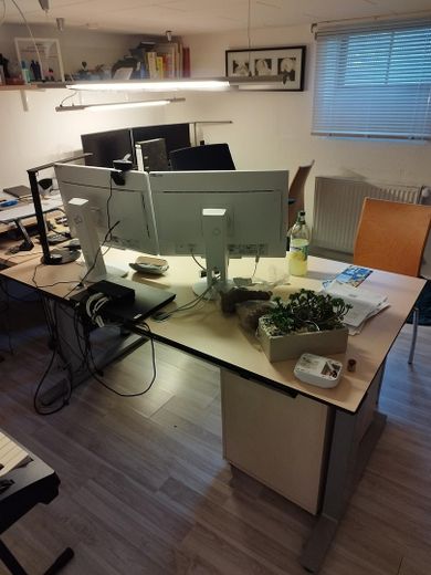 Büro (Keller)
