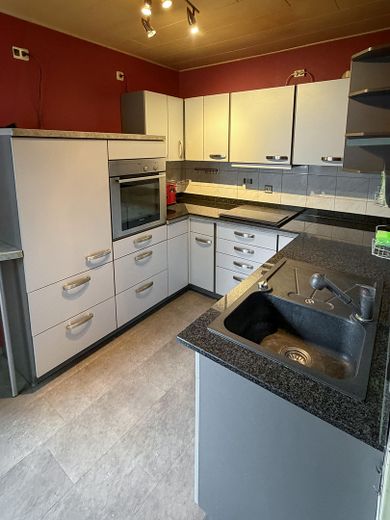 Wuppertal-Ronsdorf’ta müstakil sıra ev – Küche im EG (Ansicht 1)