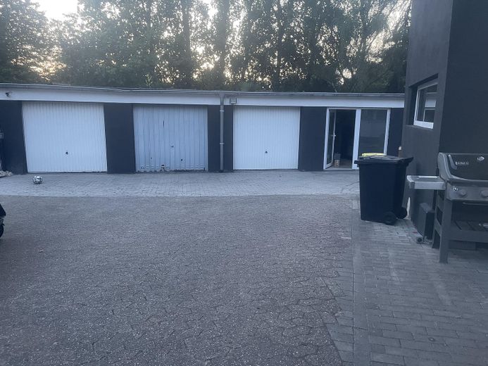 Mehrgenerationen Haus – Garagenhof
