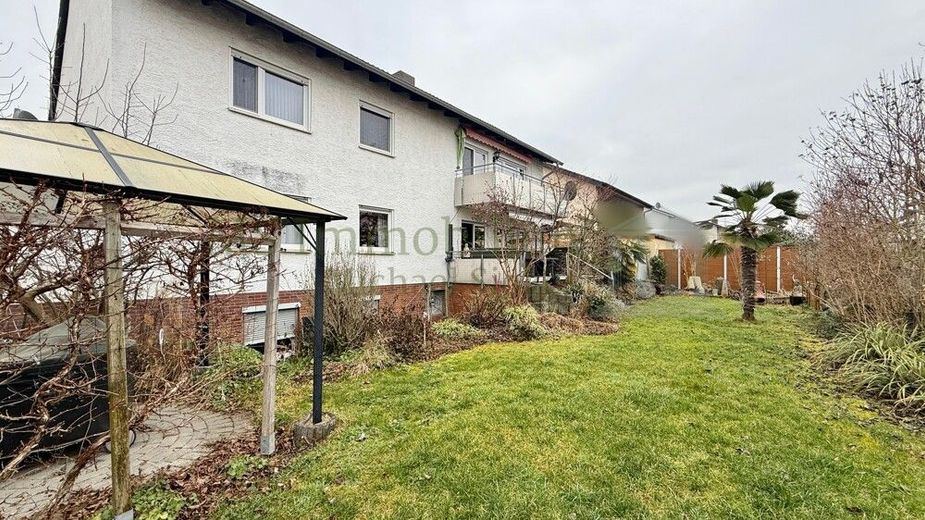 *** Kapitalanlage: Dreifamilienhaus mit stabilen Mieteinnahmen in Lampertheim *** – Gartenansicht 3
