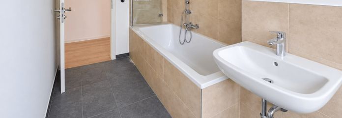 IL VOSTRO PRIMO UTILIZZO IN POSIZIONE IDILLIACA | Splendido appartamento di 4 locali con balcone esposto a sud e bagno con luce naturale