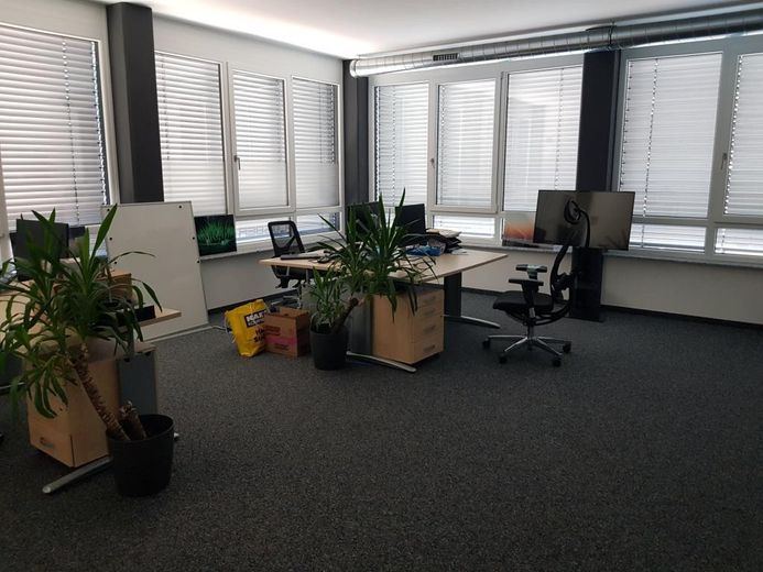 Büro 4
