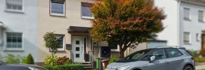 ++Spacious semi-detached house with garden and fantastic views of the greenery++