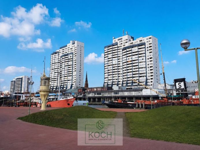 ÖN DUYURU > Columbus-Center’da 5. katta potansiyelli kiracılı kat dairesi – Fotoğraf 1