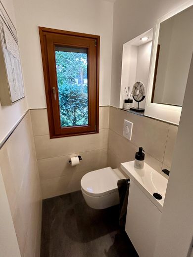 Modern eengezinswoning op droomperceel – Gäste WC