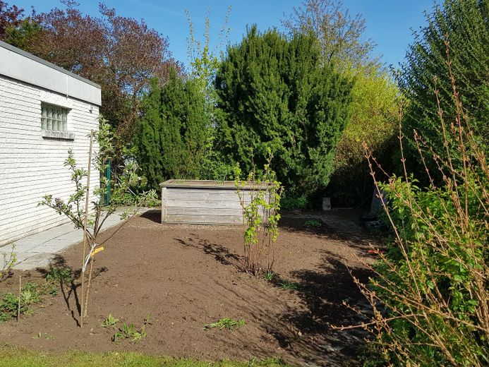 Gepflegtes Einfamilienhaus mit großem Garten in Hamburg-Lemsahl-Mellingstedt – Garten Hochbeet