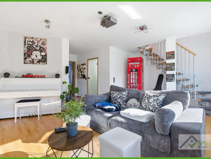 + 5PLUS + ANLAGECHANCE ODER EIGENNUTZUNG: TOP-GEPFLEGTE MAISONETTEWOHNUNG IN DÜREN / LENDERSODRF + – Foto 1