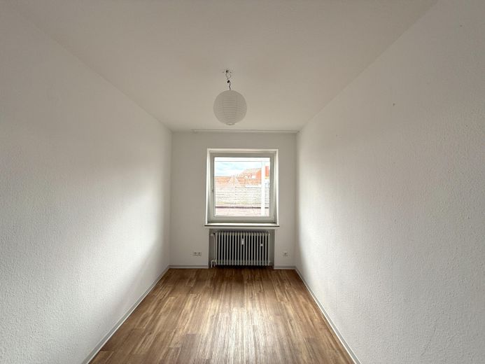 Jasne mieszkanie penthouse w centrum Lingen z dużym tarasem na dachu – Kinderzimmer/Büro