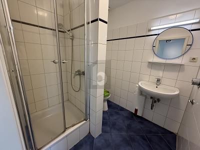 VIVIENDA MODERNA CERCA DE LA UNIVERSIDAD – 1789138663_d6b5bb.jpg
