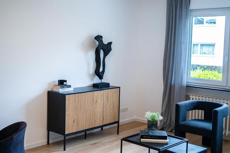 Erstbezug: hochwertige & energetische Sanierung – 3-Zimmer-Wohnung mit Garten, Bonn-Ippendorf – Lichtdurchflutetes Wohnen