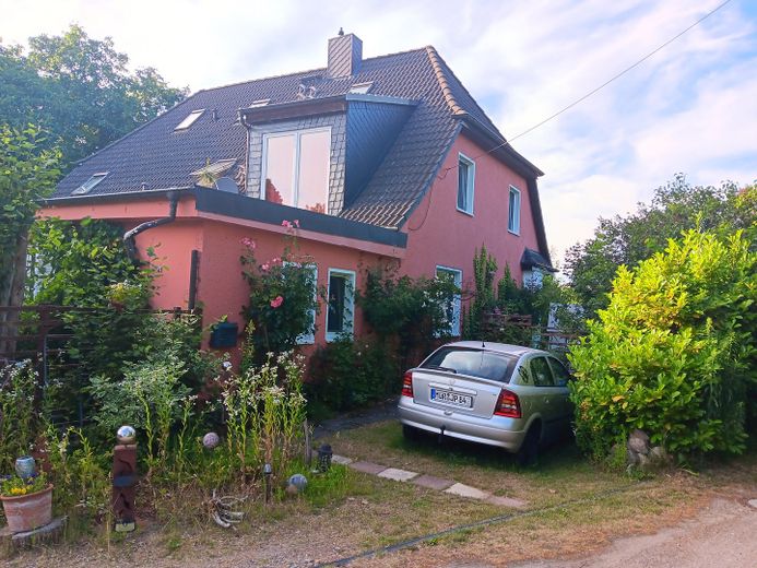 Haus am See Residenz oder Rendite – Seitenansicht Rechts