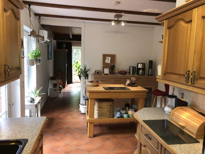 Einfamilienhaus in bester Wohnlage - *Courtagefrei* – Küche 2