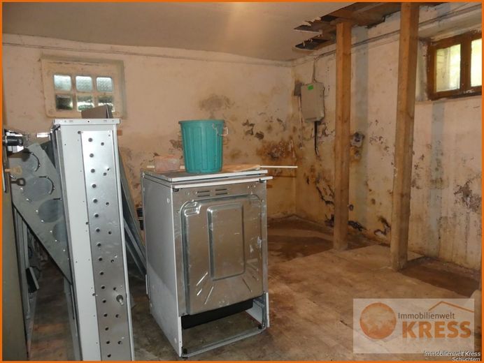 Wohnhaus auf großem Grundstück in der Ortslage von Steinau-Ulmbach – Bild 19