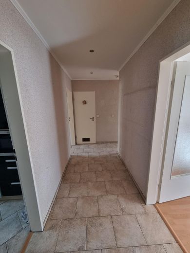 3 Zi Whg mit EBK in ruhiger Lage von Röthenbach – Flur