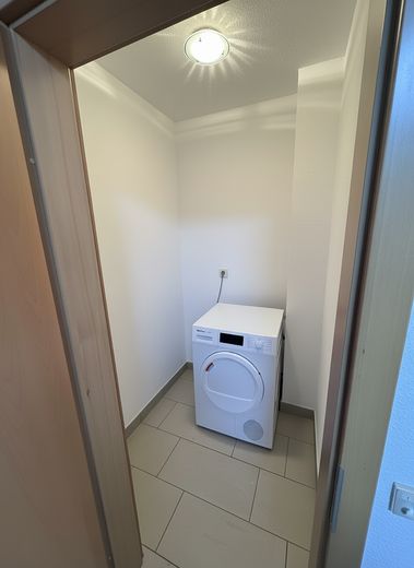 Abstellraum mit Trockner