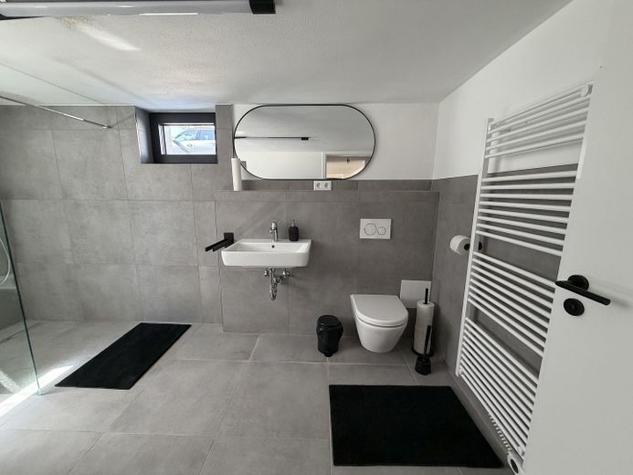 Exklusive 3-Zimmer-Wohnung-Ingolstadt-Mailing-Kernsaniert&Modern – Foto 2