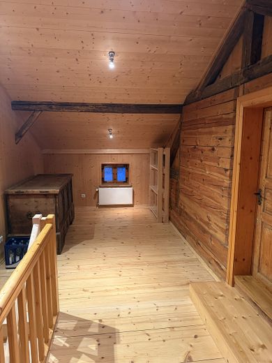 Cozy granny apartment in a unique setting at a fixed price – Der Bürobereich