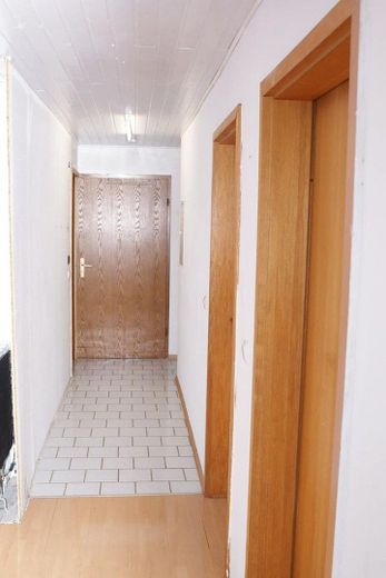 Helle 4 Zimmer Wohnung mit Balkon, ihr Sprung in ein neues Wohngefühl ! – Foto 8