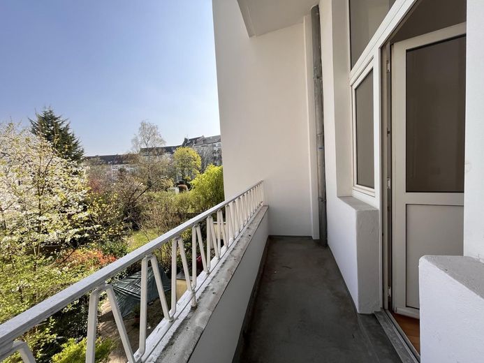 Altbau mit viel Platz in Düsseltal – Balkon Schlafzimmer