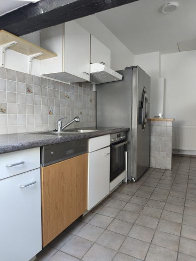 Charmante 3-Zimmer-Dachgeschosswohnung mit Garten – nur 2 Minuten zum Banter See – Einbauküche
